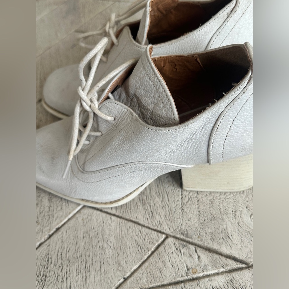 Urban Outfitters Cooperative Nia Oxford